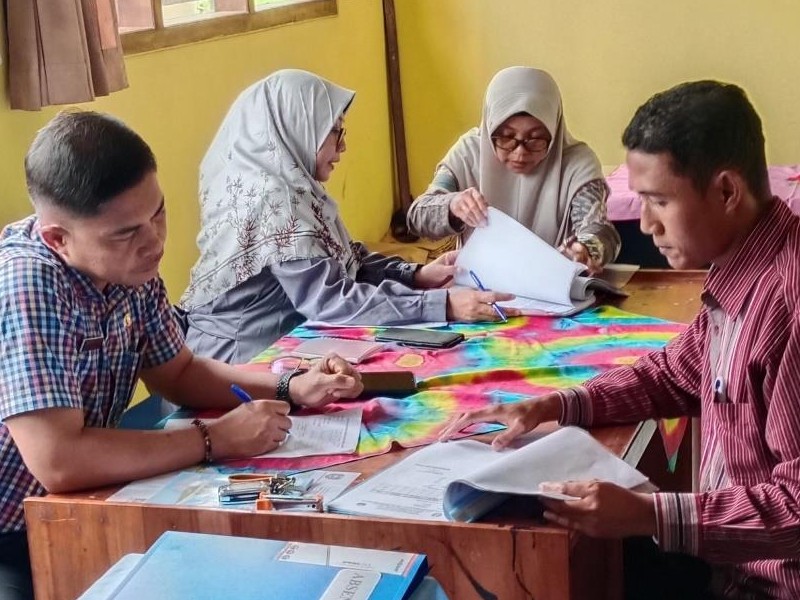 Supervisi oeh Pengawas Pembina